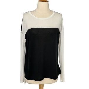 Vince Long Sleeve Knit Top Black White Rayon Silk Contrast Modern Boxy Size M